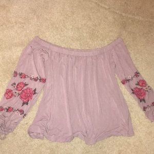 American eagle off the shoulder